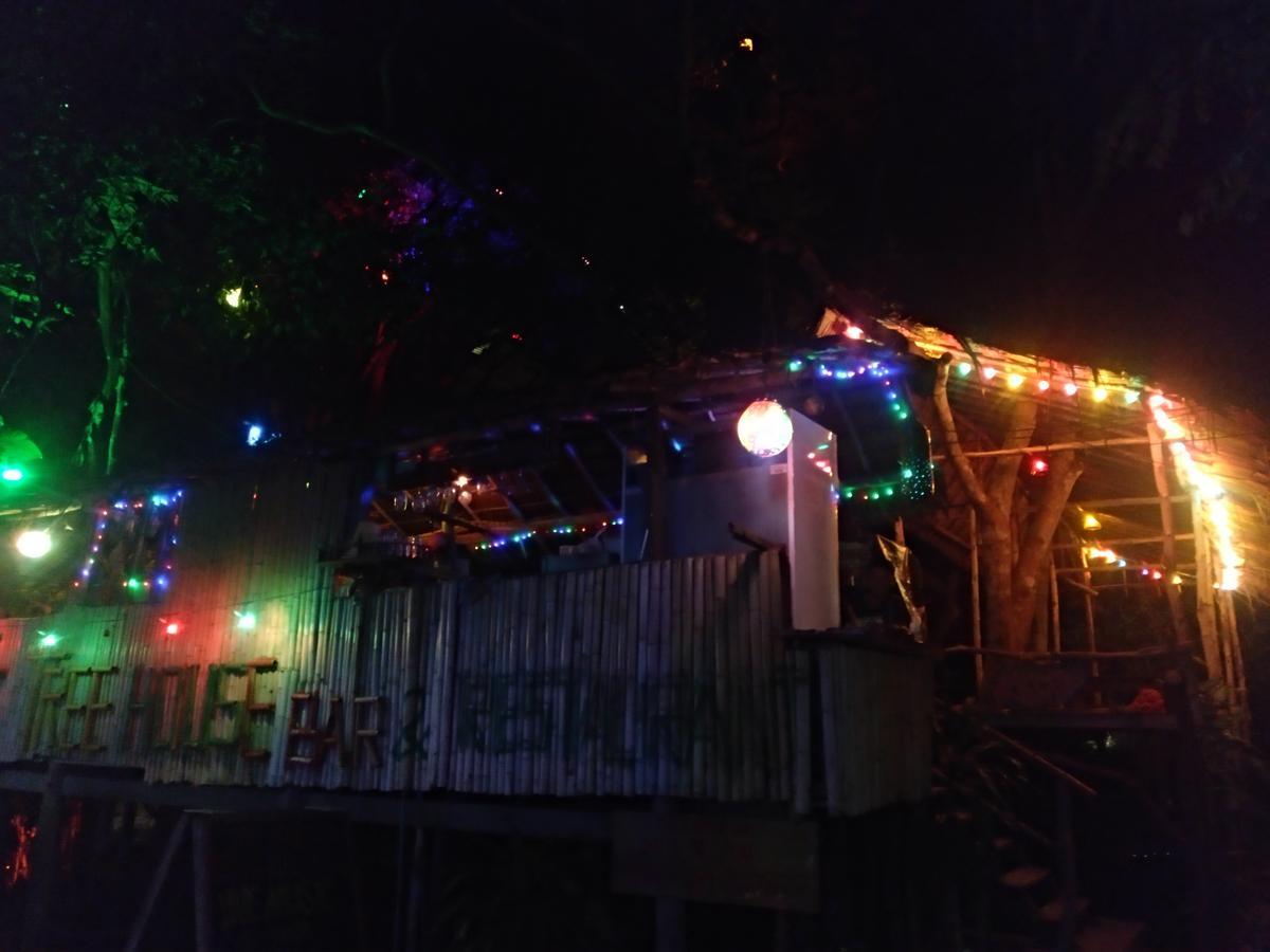 Easy Huts Hotel Koh Lanta Bagian luar foto