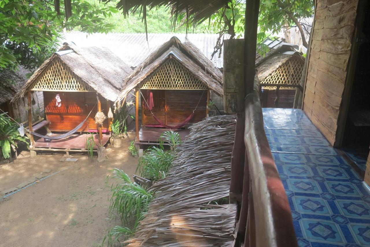 Easy Huts Hotel Koh Lanta Bagian luar foto